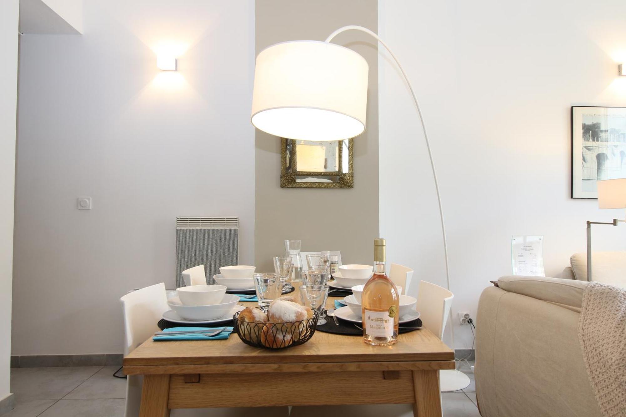 T3 Appartement Hypercentre Proche Commerce- Parking - 2 Chambres Wifi Gratuit Avinyon Dış mekan fotoğraf