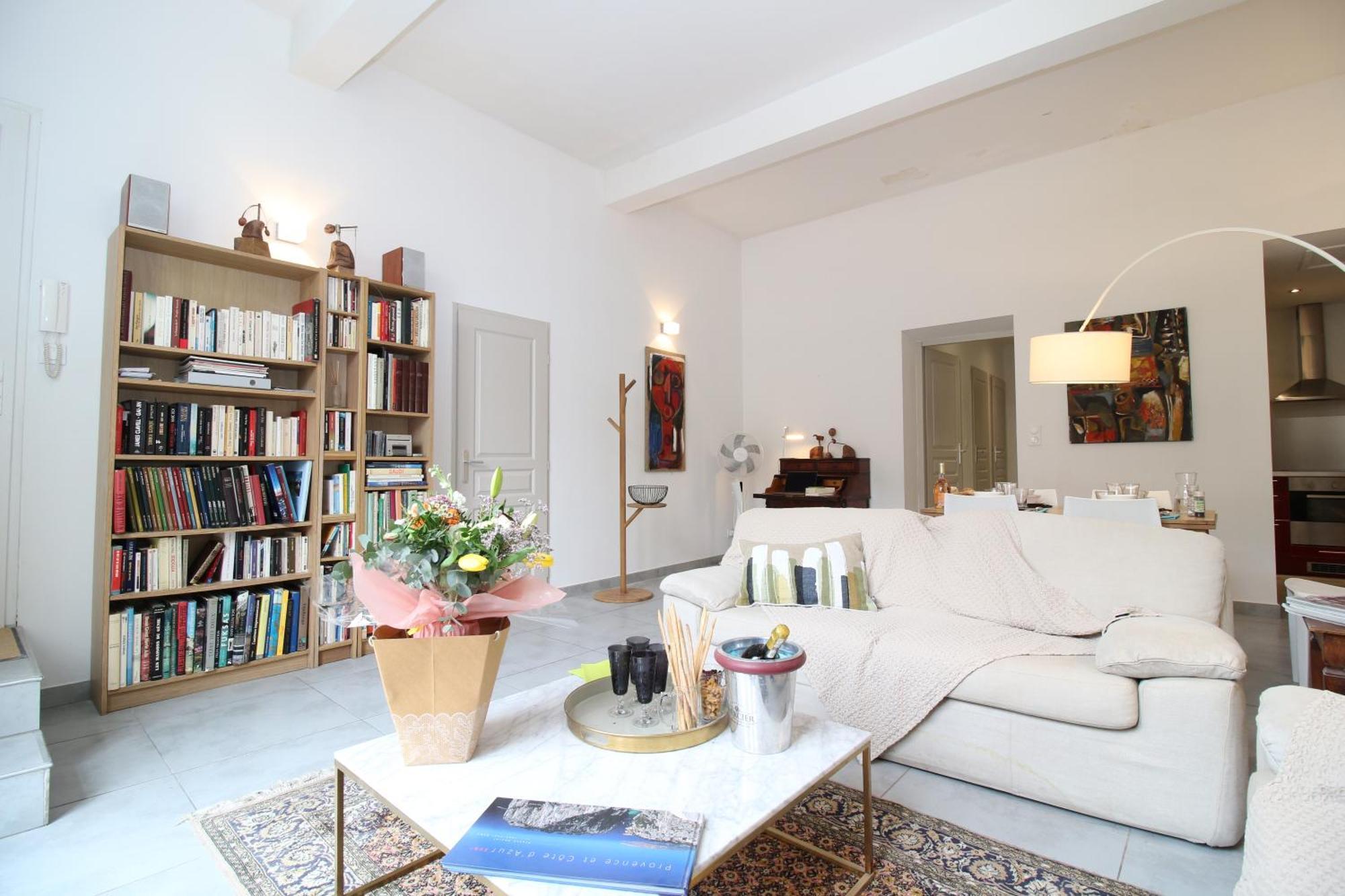 T3 Appartement Hypercentre Proche Commerce- Parking - 2 Chambres Wifi Gratuit Avinyon Dış mekan fotoğraf