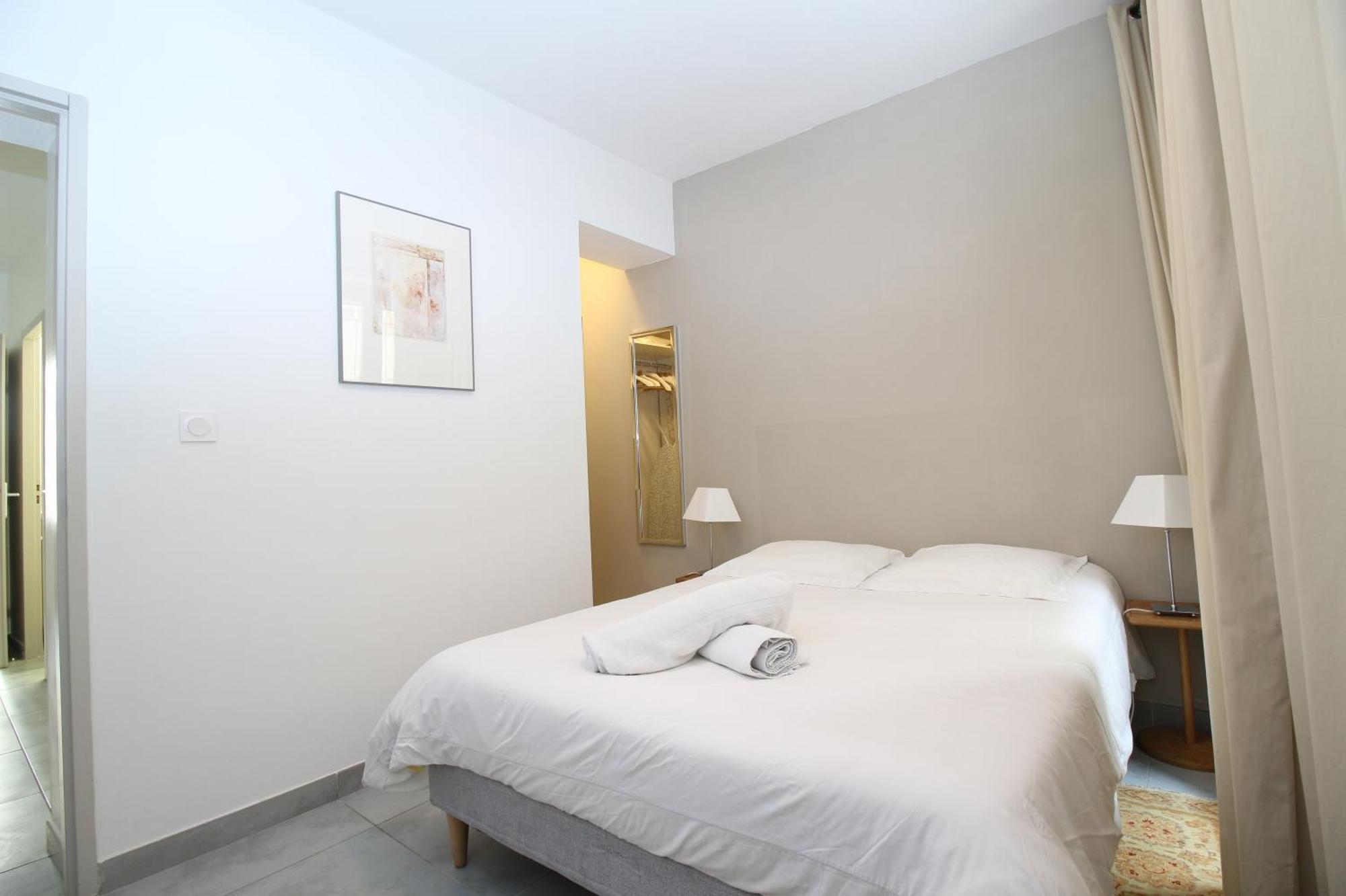 T3 Appartement Hypercentre Proche Commerce- Parking - 2 Chambres Wifi Gratuit Avinyon Dış mekan fotoğraf